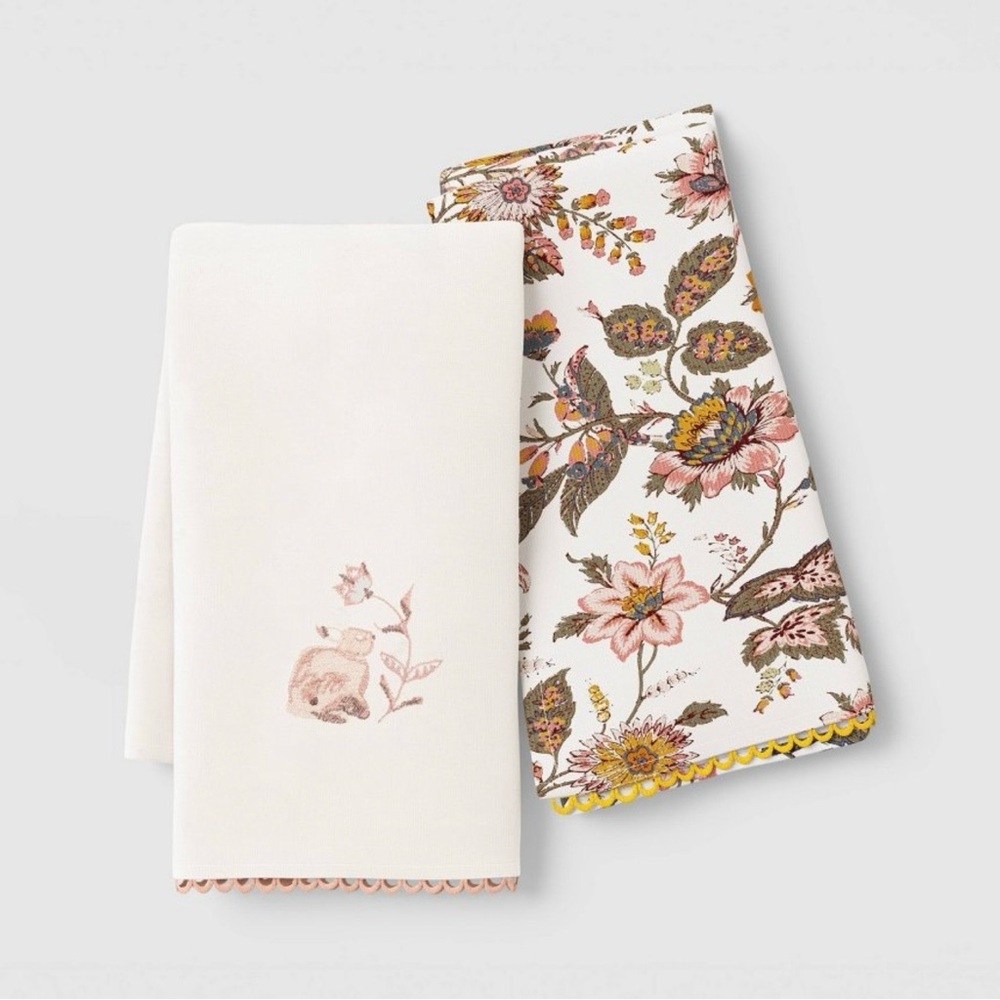 🐰2pc Floral Embroidered 100% Cotton Kitchen Towels NWT Threshold
